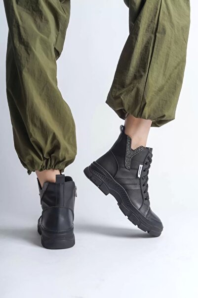 Genel Markalar AMBER Bağcıklı Fermuarlı Ortopedik TabanKadın Bot ST - Siyah