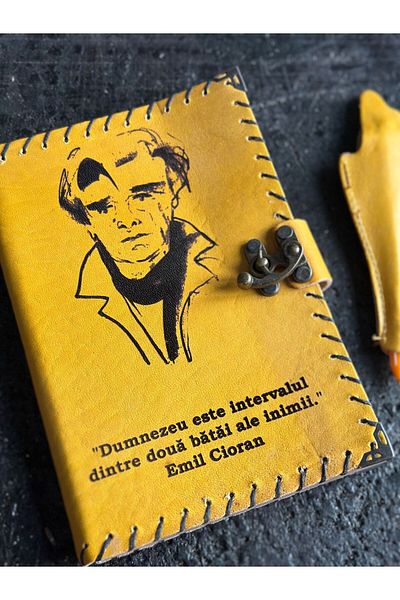 zarif atölye Caiet din piele cu design români emil cioran