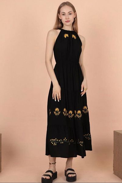 AYASOFYA OTANTIK Γυναικείο μαύρο γιακά με λαιμόκοψη Ethnic Floral Κέντημα Λεπτομερές Αμάνικο Μακρύ Φόρεμα