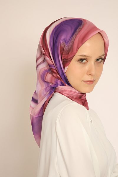 BERCHEM SCARF Purple Pink Wave Pattern Soft Scarf - Stylish and Eye-Catching Design