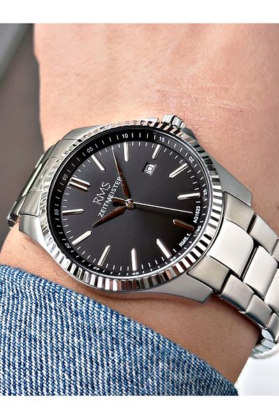 Romanson With Calendar Steel Band Steel Case Men's Wrist Watch 1623.02Sz