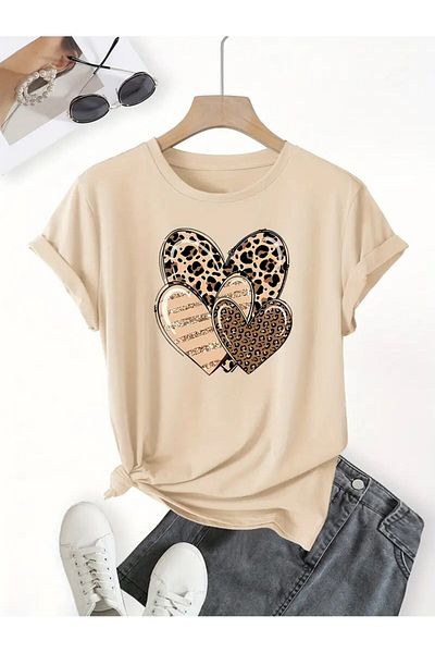 LEIVOR Leopard Patterned Heart Design Printed Women's T-Shirt