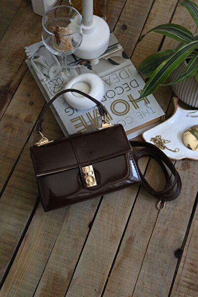 Moom Bag Women's Bitter Brown Patent Leather Buckle Detailed Chain Hand Shoulder Bag