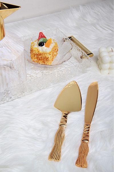 Generic Cake Cutter Set with Handles