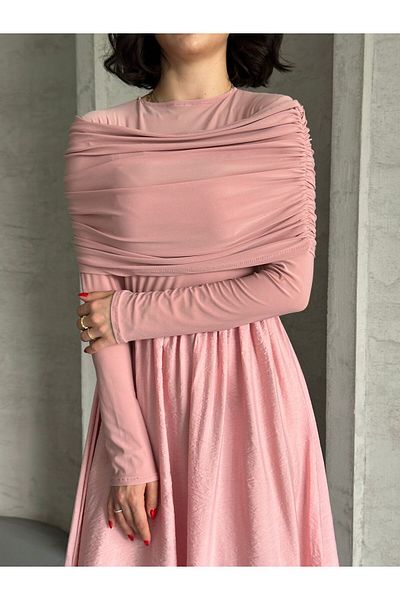 MEECY MNK MODELL GROSSE SCHÜRZE GERAFFTES TROCKENES KLEID