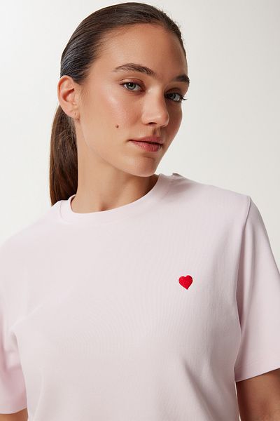 Lovelyİstanbul Heart Embroidered Cotton Knitted T-Shirt Pudra Lus0145