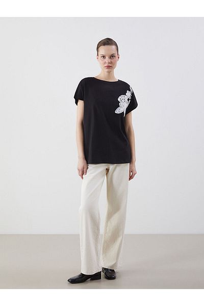 LC Waikiki Tricou de damă cu decolteu cu aplicații