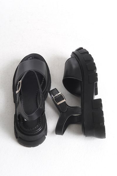 Pofi Shoes Strappy Ankle Strap High Sole Daily Sandals