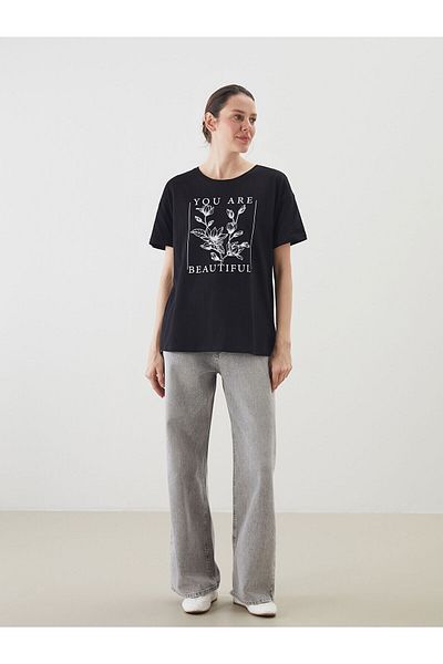 LC Waikiki Γυναικείο φλοράλ μπλουζάκι Crew Neck