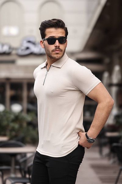 eg38 Half Zipper Polo Neck T-Shirt Cream