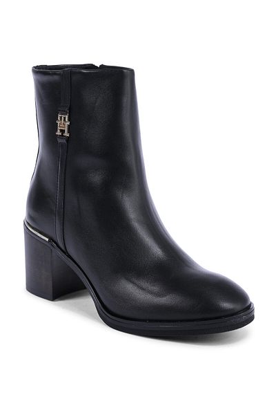 Tommy Hilfiger Kožené dámské černé boty Fw0Fw07539Bds