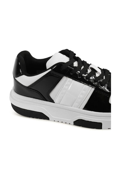 Tommy Hilfiger Školení patentových panelů Brooklyn