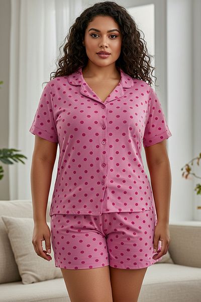 Trendyol Curve Pyjama-Set mit Hemdkragen und gepunktetem Muster – TBBSS22PT0707