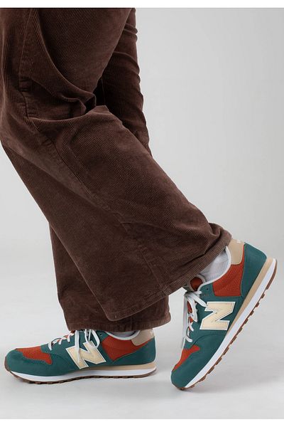New Balance Nové pánské boty Bakiş GX9688