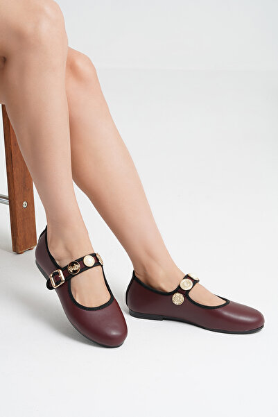 Beyond Women's Burgundy Leather Ballerinas with Coin Buckle Byndpt01