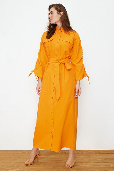 Trendyol Modest Βαμβακερό υφαντό πουκάμισο με πορτοκαλί μανίκια με ρυθμιζόμενη λεπτομέρεια φόρεμα TCTSS23EB00365