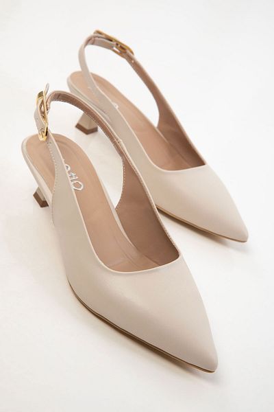 SOHO Beigefarbene klassische Damenschuhe mit Absatz 20618