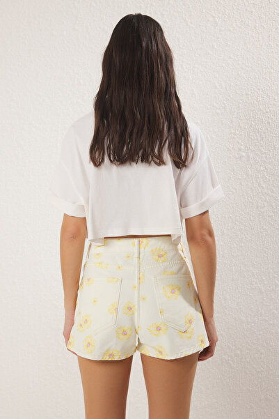 Trendyol Collection White Floral Print High Waist Mini Length Denim Shorts TWOSS25SR00205