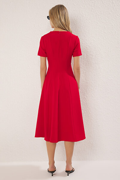 Trendyol Collection Piros szoknya, derékrészben nyíló Midi szőtt ruha TWOSS25EL00790