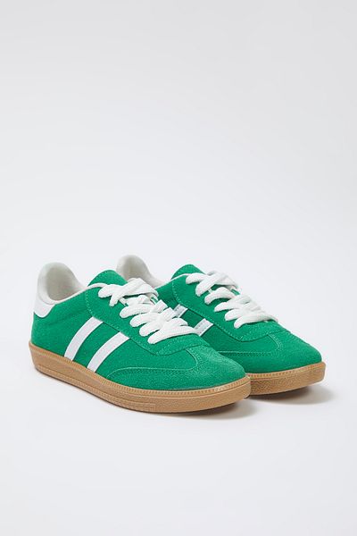 TRENDYOL SHOES Grüne Retro-Schnürschuhe für Damen TAKAW25SN00005