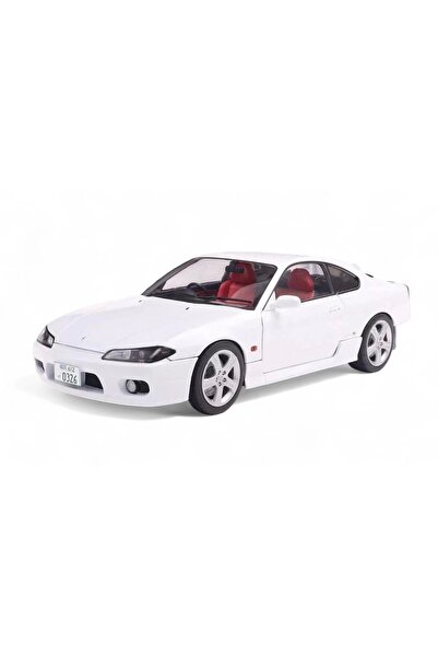 Solido S1812201 1/18 Nissan Silvia S15 Spec-R Aero – Aspen White – 1999