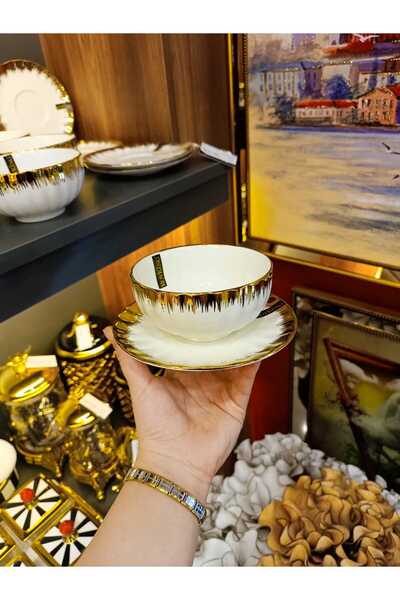 ROY KING AVANGARDE TABAKLI KASE SİYAH VE BEYAZ MİX