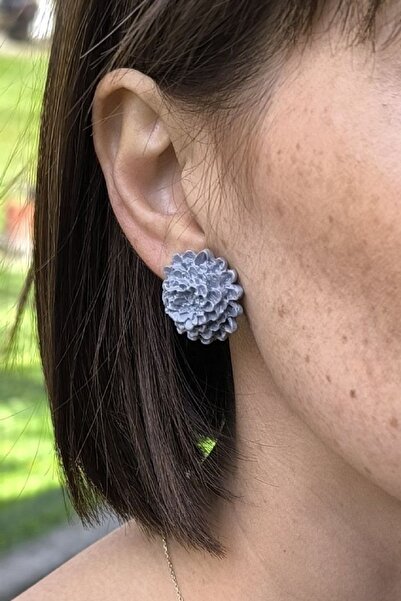 thecolourfully حلق أقحوان - فضي (طين بوليمر - أقراط أظافر، صناعة يدوية)