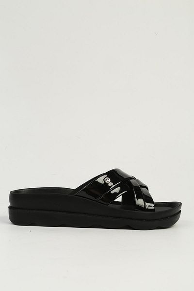 Pierre Cardin Black Patent Leather Women's Slippers Pc-7485