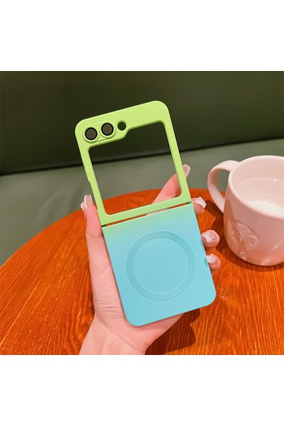 REDz Accessories EliteMatte Case, Magsafe, Compatible with Samsung Z Flip 5, Full cover, Gradient, Green-Turquoise