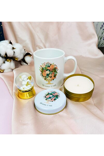 Gift Moda Kişiye Özel Çiçek Kadın Tasarımlı kupa Mum Ve Altınyaldızlı Kar Küresi Hediye Seti