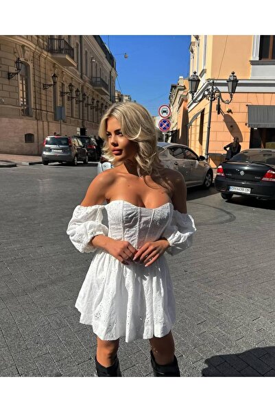 Diviny Rochie mini evazată, albă, cu broderie, cu mâneci bufante, pentru femei