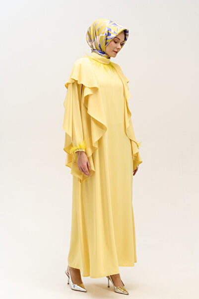 Setrms Otrişli Omuzlarda Pelerin Detaylı Davet Elbise