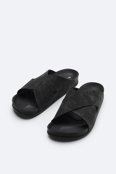 Avva Men's Black Cross Strap Sandals A51Y8300