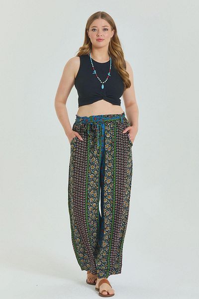 Los banditos Women's Plus Size Trousers with Elastic Waist Belt Detail