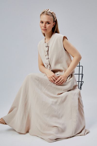 Bolivente Beige Regular Button Detailed Vest