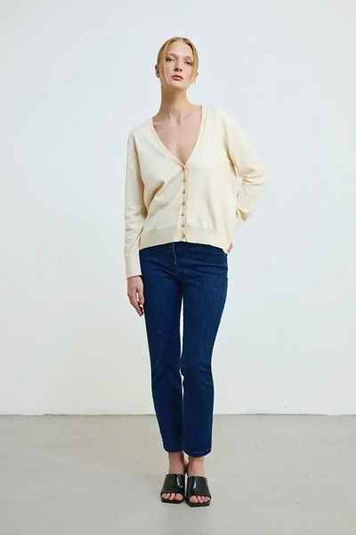 Gusto Basic Knitwear Cardigan - Ecru