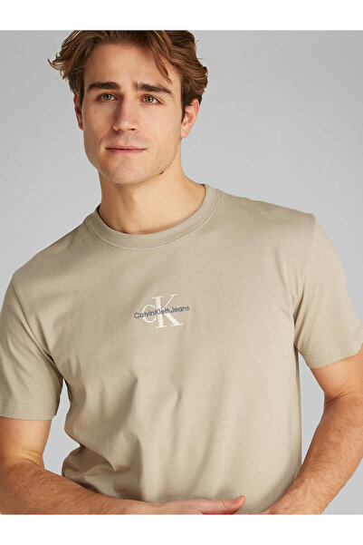 Calvin Klein Men's Aluminum Short Sleeve T-Shirt