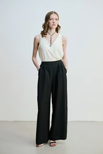 Gusto Slit Wide Leg Trousers - Black