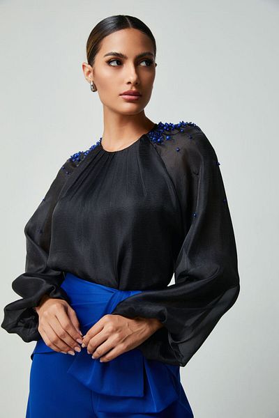 femi9 embellished shoulders blouse