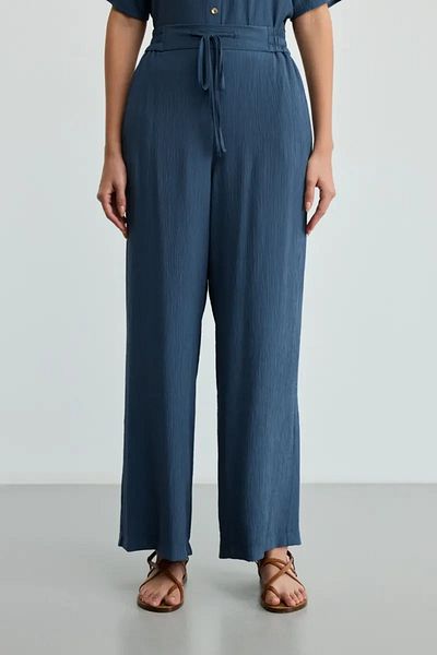 Gusto Crinkle Wide Leg Trousers - Navy Blue
