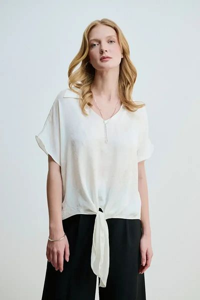 Gusto Ecru Color Crinkle Satin Front Tie Blouse