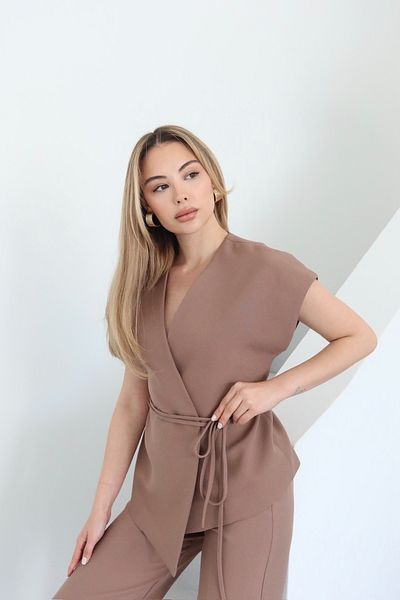 Laluvia Hellbraunes Juana-Weste-Rohrschuh-Hosen-Set – 9567