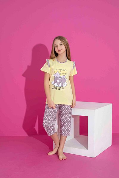 Tarık Girl's Short Sleeve Capri Lycra Combed Cotton Fabric Medium Thick Pajama Set-3061
