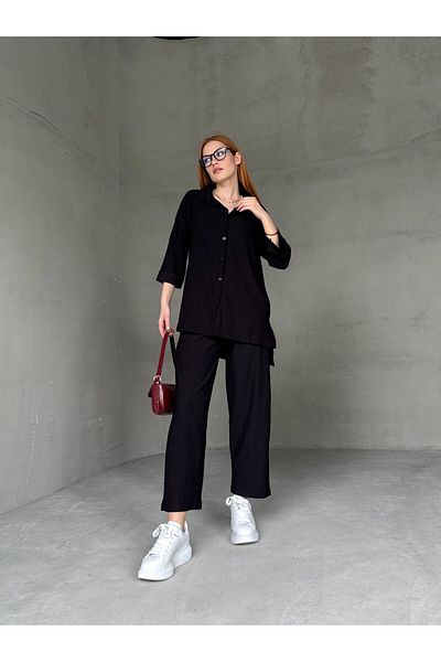 Cappmoda TKM-03660 قميص أسود فضفاض مزدوج نصف كم بفتحة جانبية وخصر مرن طقم مكون من قطعتين