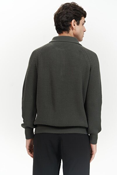MAI STUDIOS CO. Vander Button Detail Anthracite Men's Knitwear Sweater