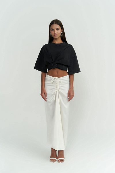 MAİ COLLECTİON Bílá sukně Nario Gathered Midi Length