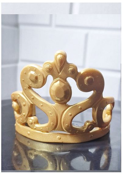 Pasta9 Candy Dough Cake Decoration Gold Color Cake Crown 8X9 cm Size