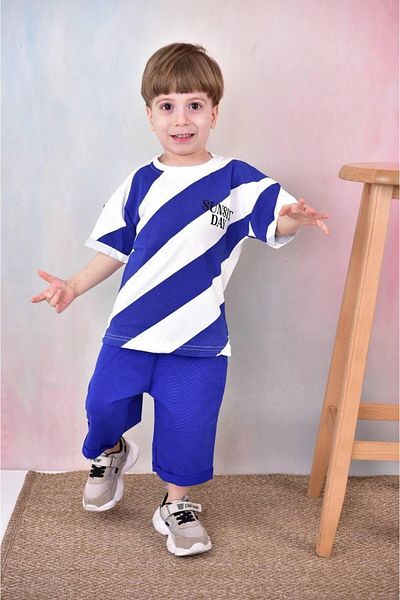 TRENDİMİZBİR Vastag vonalmintás fiú írásos Capri szett