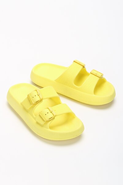 OZYO Παντόφλες eva με διπλή πόρπη σε ανοιχτόχρωμο κίτρινο χρώμα