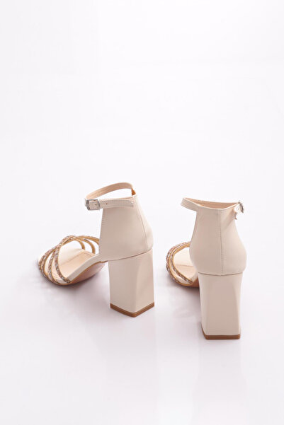 DGN Pm08-K37 Women's Stone Embroidered Heeled Shoes